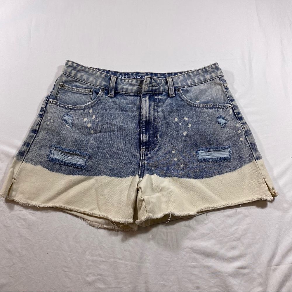 NOBO Denim Two Tone Shorts No boundaries Size 11 Blue and white Frayed S…